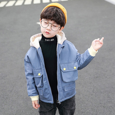 Geaca moderna pentru baieti pentru copii cu gluga si broderie pe spate