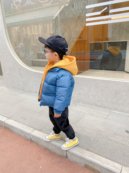 Παιδικό μπουφάν για αγόρια και κορίτσια με φερμουάρ και γιακά