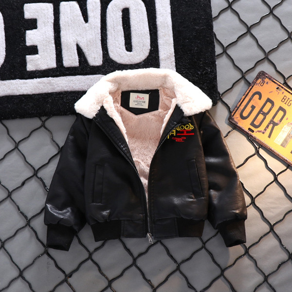 Laste tikandi ja lukuga nahktagi poistele