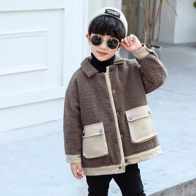 Καθημερινό παιδικό μπουφάν με τσέπες και κουμπιά κατάλληλο για αγόρια