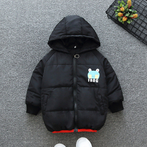 Aplikatsiooni ja kapuutsiga laste jope poistele ja tüdrukutele