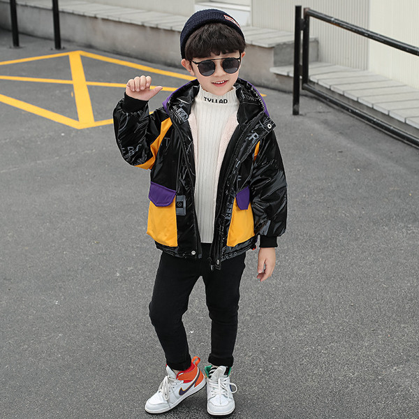 Dnevna dječja zimska jakna za dječake s džepovima