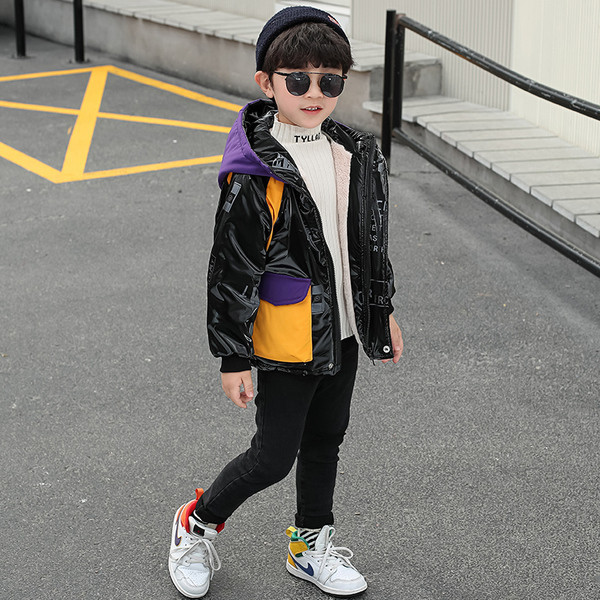 Dnevna dječja zimska jakna za dječake s džepovima