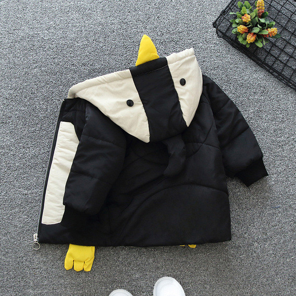 Παιδικό χειμερινό μπουφάν με στοιχεία 3D και κουκούλα για αγόρια