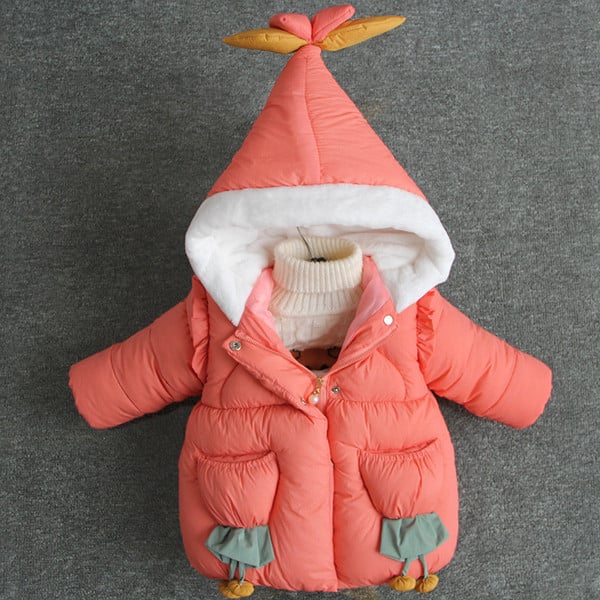 Moodne laste jakk tüdrukutele 3D-elemendiga