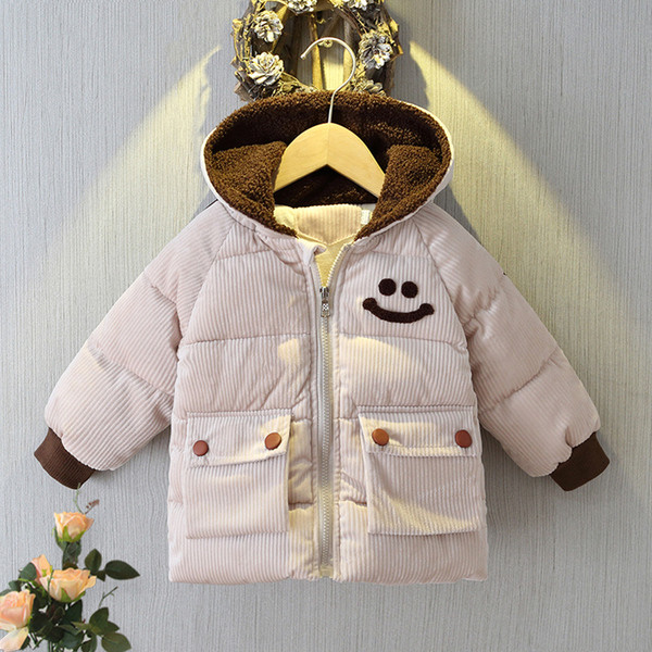 Päevane tikandi ja kapuutsiga laste jope poistele