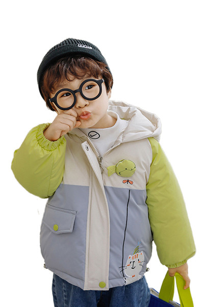 Φθινόπωρο-χειμερινό  παιδικό μπουφάν για αγόρια με κουκούλα και απλικέ