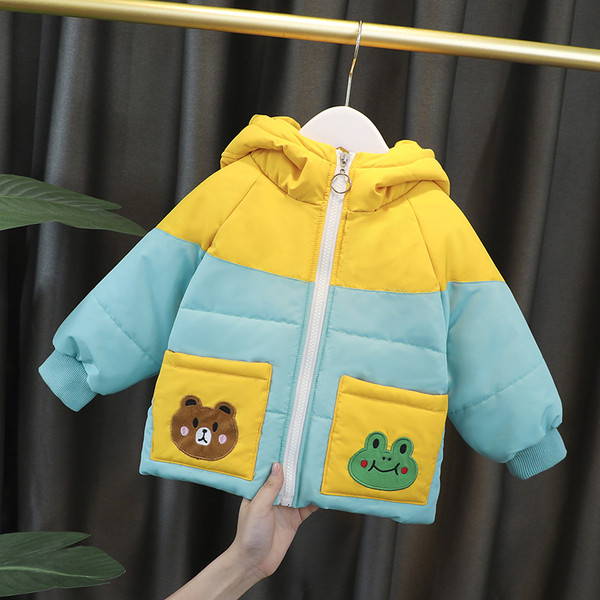 Dječja jakna za dječake i djevojčice s kapuljačom i 3D elementom