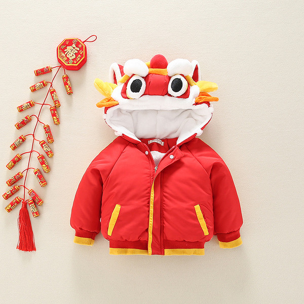 Punase ja 3D elemendiga laste jope poistele