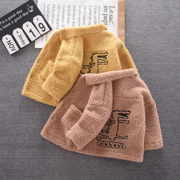 Poistele kohev tikandiga lastejope