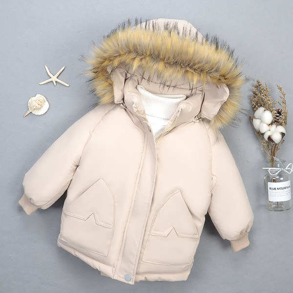 Παιδικό χειμερινό μπουφάν με γούνα στην κουκούλα