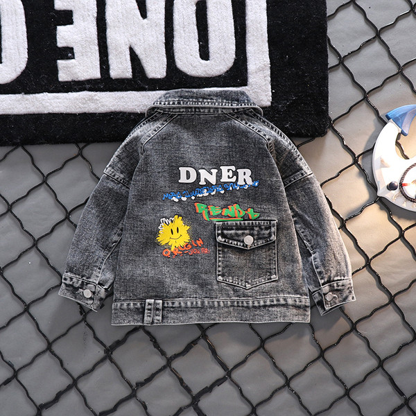 Tikandi ja nööpidega laste teksajakk poistele