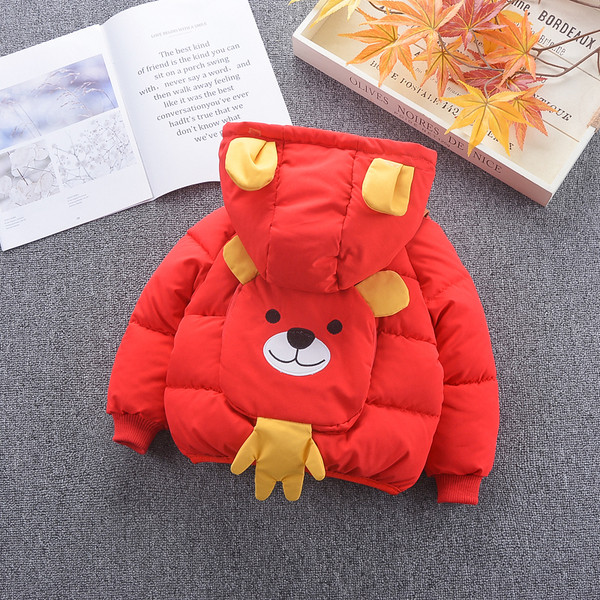 Χειμερινό παιδικό μπουφάν για αγόρια με κουκούλα και τρισδιάστατο στοιχείο