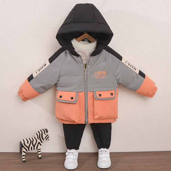 Χειμερινό παιδικό μπουφάν με κουκούλα και τσέπες - για αγόρια