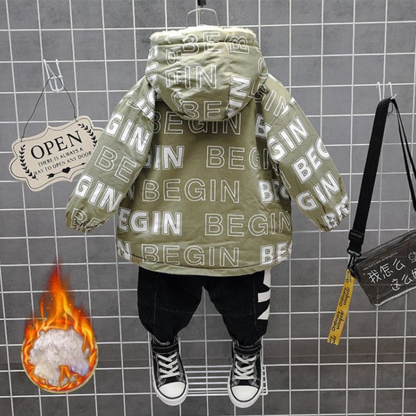 Moodne kapuutsiga ja taskutega laste jope poistele