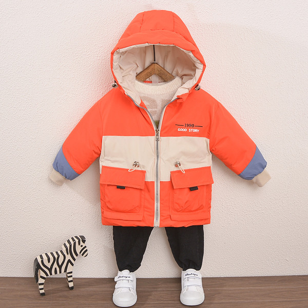 Sügis-talvine laste jope kapuutsiga