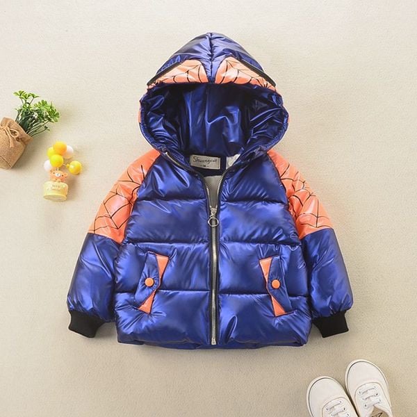 Παιδικό χειμερινό μπουφάν με απλικέ στα μανίκια