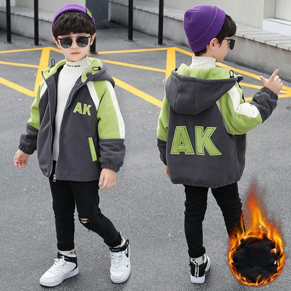 Kapuutsiga ja lukuga laste jope poistele