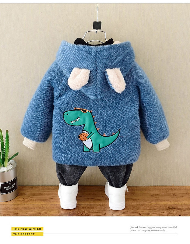 Dječja jakna s mekom podstavom za dječake