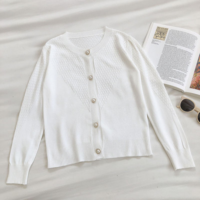 Cardigan dama cu decolteu rotund si nasturi