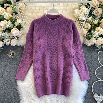 Μακριά γυναικεία πουλόβερ με στρογγυλή λαιμόκοψη