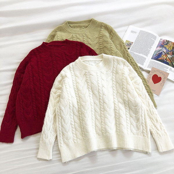 Naiste lai kampsun mudel ovaalse kaelusega