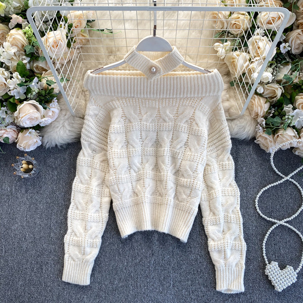 Γυναικείο πλεκτό πουλόβερ για το χειμώνα με διακόσμηση από πέρλες