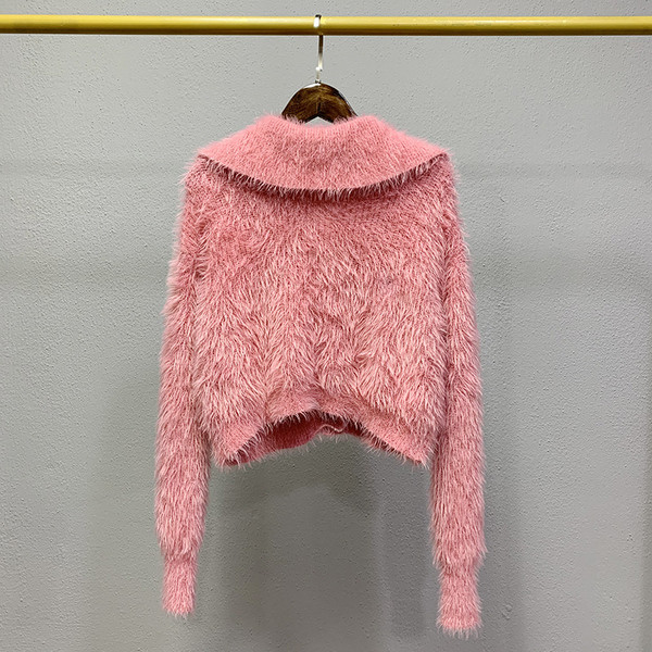 Ženska puhasta vesta na gumbe - kratki model