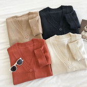 Naiste V-kaelusega ja pikkade varrukatega vest