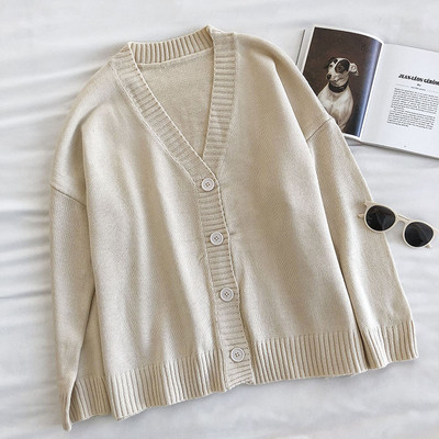 Naiste V-kaelusega ja pikkade varrukatega vest