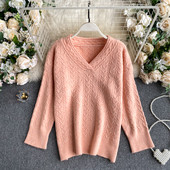 V-kaelusega pehme kootud naiste kampsun