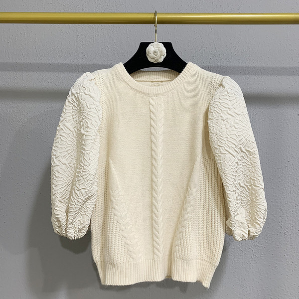 Γυναικείο πλεκτό πουλόβερ με στρογγυλή λαιμόκοψη και 7/8 μανίκια