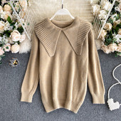 Pikk naiste kampsun ümara kaelusega ja pikkade varrukatega