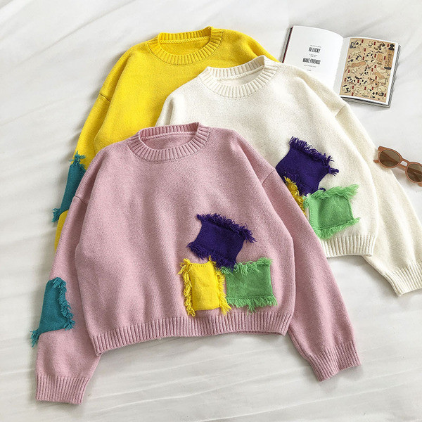 Νέο μοντέλο γυναικείο πουλόβερ με οβάλ λαιμόκοψη και μακριά μανίκια