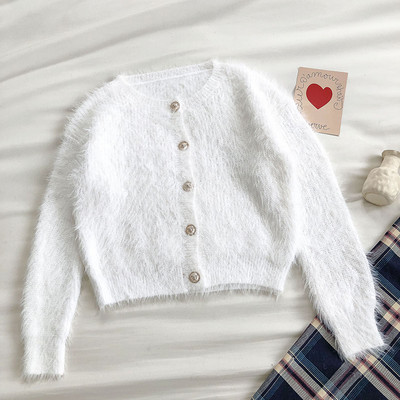 Naiste nööpide ja ovaalse kaelusega kardigan