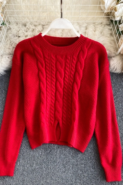 Πλεκτό γυναικείο πουλόβερ με στρογγυλή λαιμόκοψη