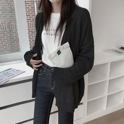 Naiste vabaaja vesti lai mudel