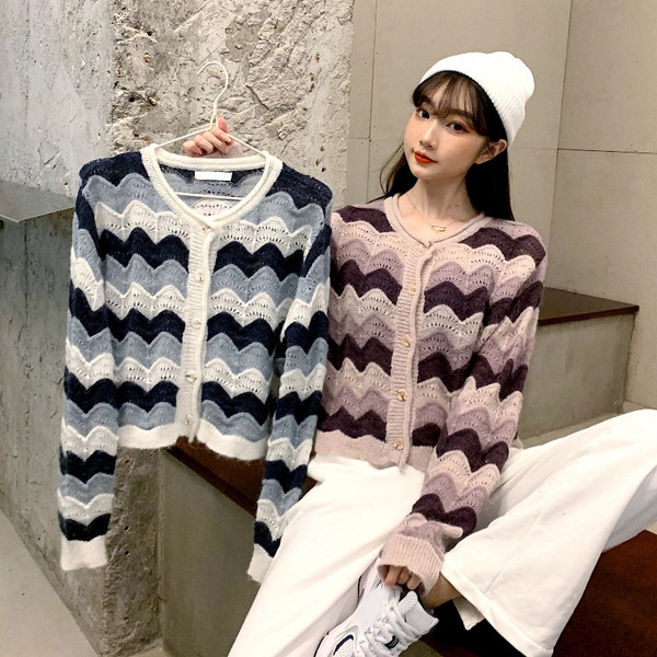 Vabaaja naiste lühike ovaalse kaelusega kardigan