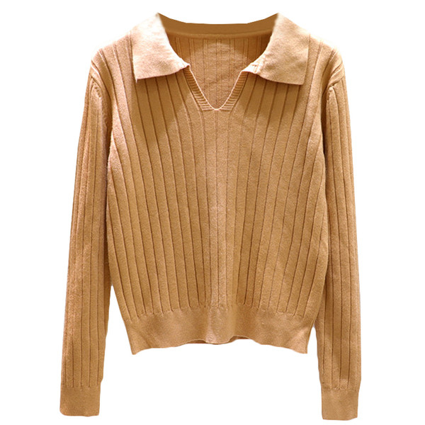 Μοντέρνο γυναικείο πουλόβερ με λαιμόκοψη και μακριά μανίκια