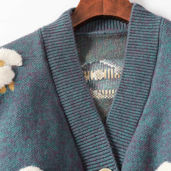 Moodne nööpide ja taskutega sügisvest