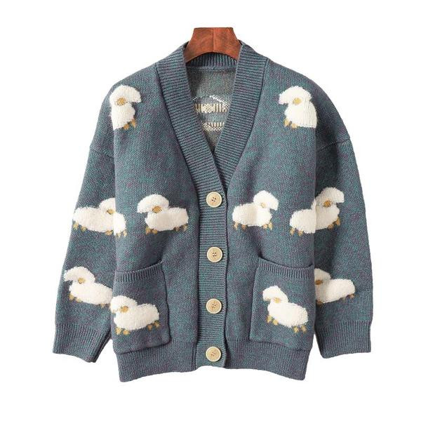 Moodne nööpide ja taskutega sügisvest