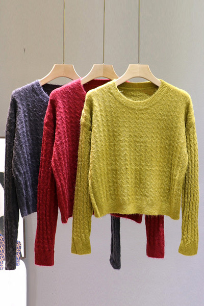 Γυναικείο πουλόβερ με μακριά μανίκια και στρογγυλή λαιμόκοψη