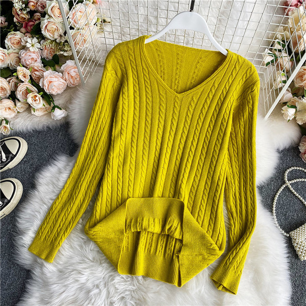 Γυναικείο casual πουλόβερ με λαιμόκοψη σε διάφορα χρώματα