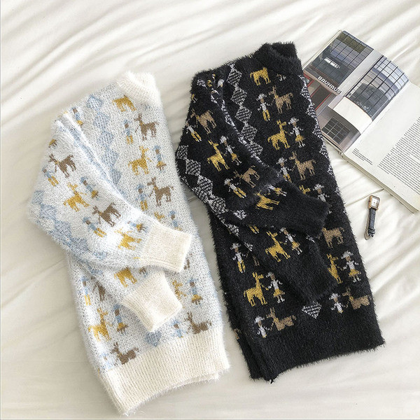 Moodne naiste kampsun pikkade varrukate ja ümara kaelusega