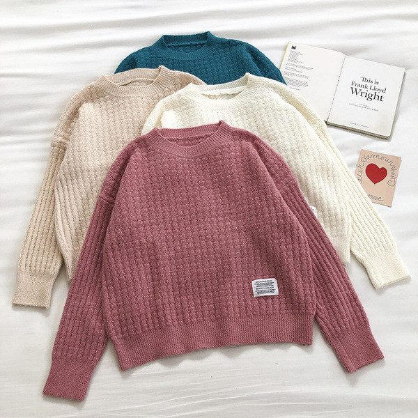 Casual γυναικείο πουλόβερ με στρογγυλή λαιμόκοψη και μακριά μανίκια