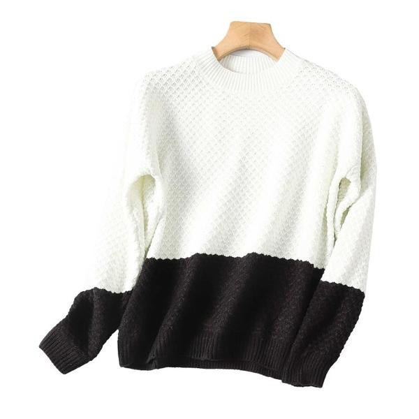 Μοντέρνο πουλόβερ με οβάλ ντεκολτέ