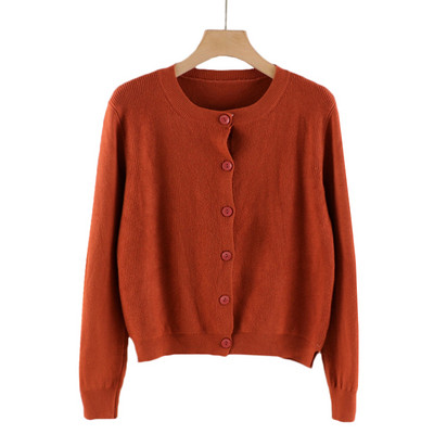 Moodne naiste vest ovaalse kaelusega ja pikkade varrukatega