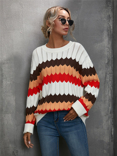 Naiste lai kampsun ovaalse kaelusega - lai mudel