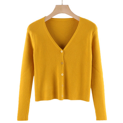 Ženski prsluk sa špic izrezom i gumbima