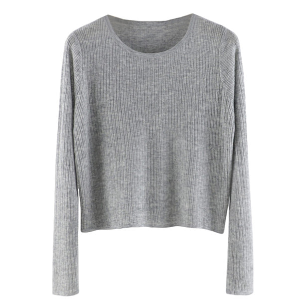Γυναικείο casual πουλόβερ - με οβάλ ντεκολτέ και μακριά μανίκια